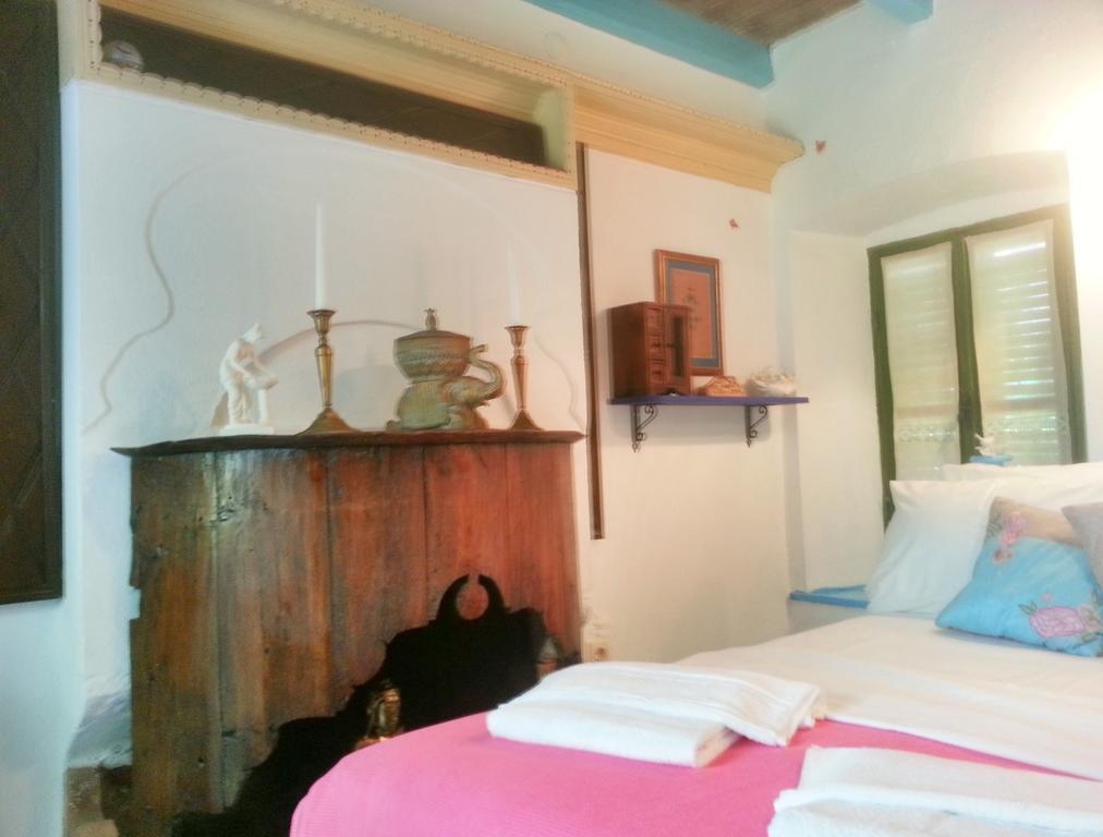 Cemil Ipekci Pension Bodrum Room photo